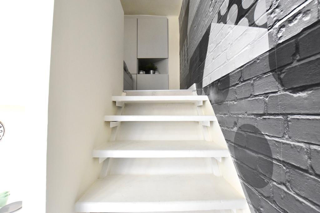 Budget Apartment By Hi5 - Krudy Street Budapest Ruang foto